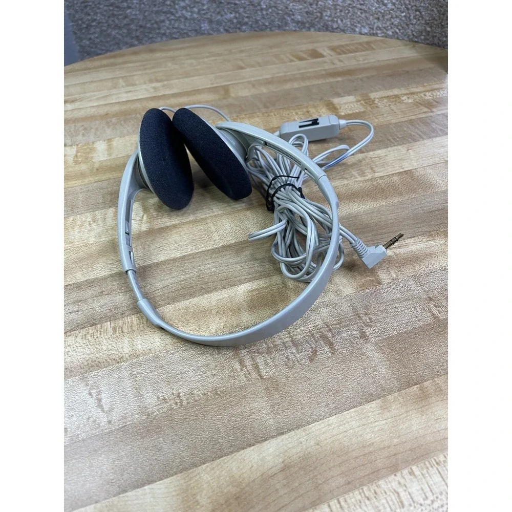 Labtec C 10 Stereo Computer Headphones NIP 1996